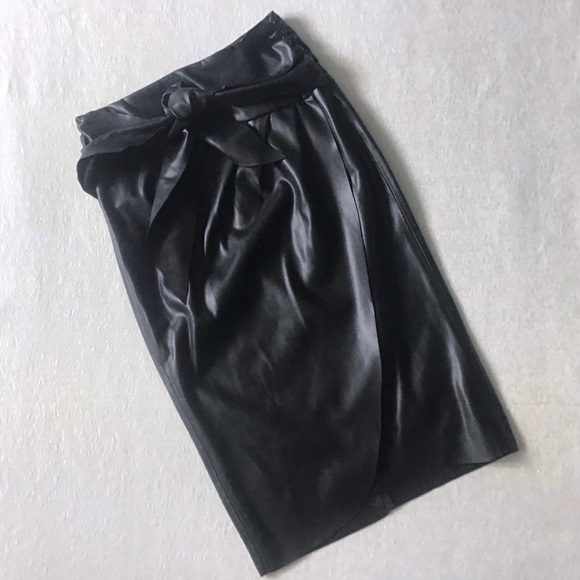 Zara Vegan Leather Pencil Skirt Womans XS Front Tie Waist Asymmetrical Faux Wrap - Picture 10 of 10